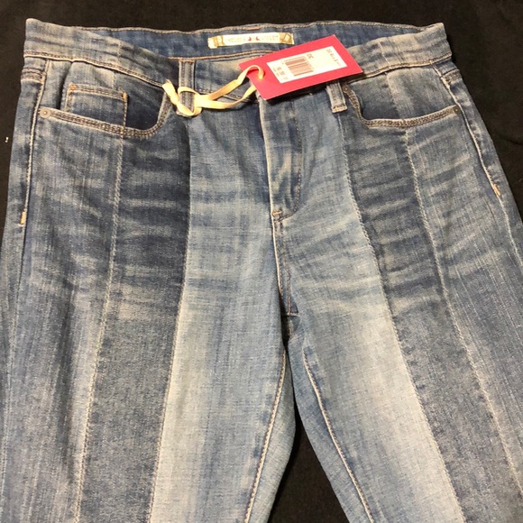 🆕 Chelsea & Violet Two Tone Jeans - Picture 2 of 6